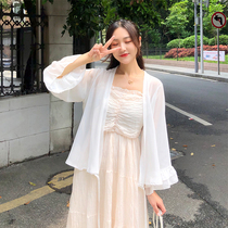Summer women's new skirt chiffon shirt fairy sunscreen small shawl thin cardigan very fairy coat