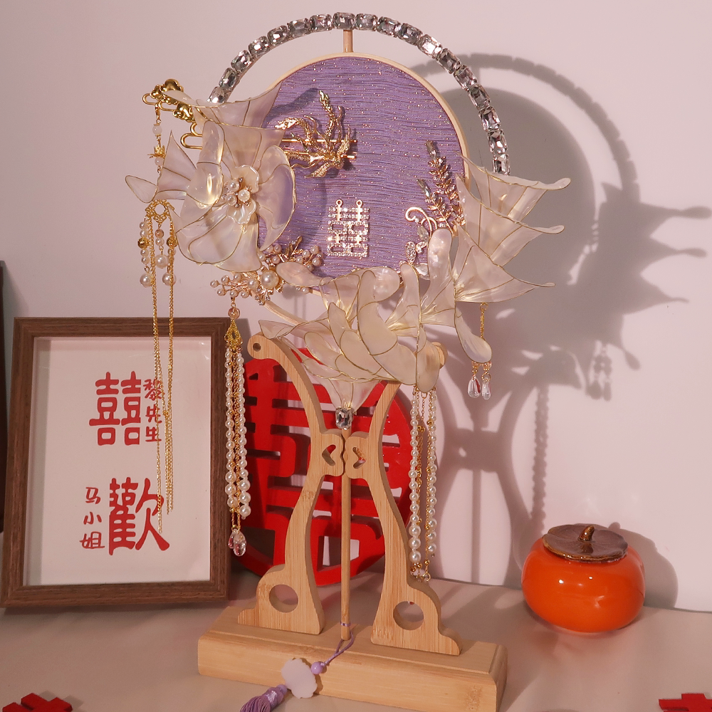 Chinese wedding high-end light purple Xiuhe fan fan fan fan married ancient fan fan material package