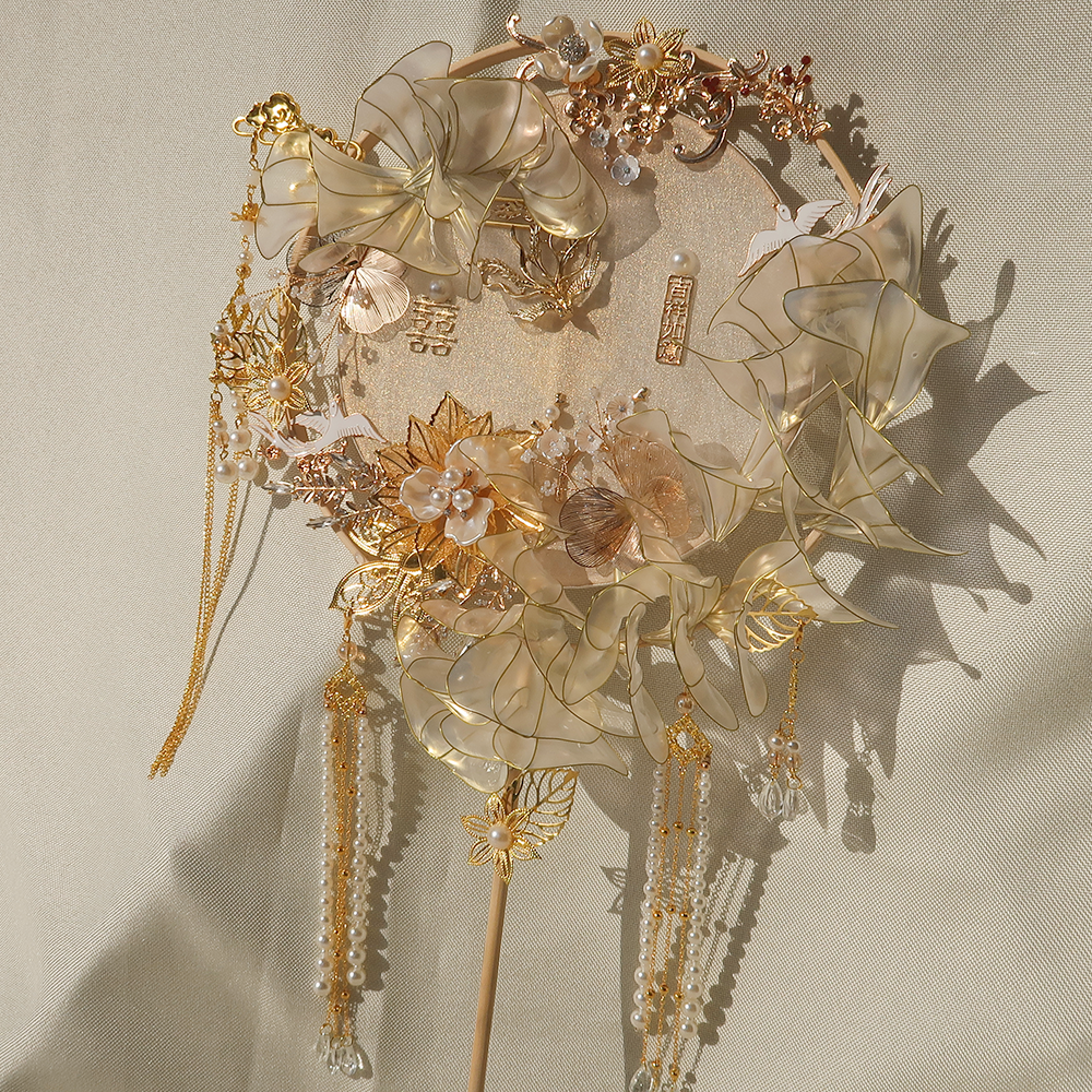 Married bride fan fan wedding Chinese Xiuhe fan clothing fan material package DIY hand-made marriage fan finished