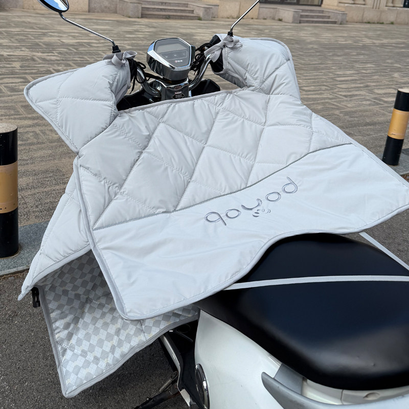Four Seasons Medium Thick Velvet Electric Vehicle Windshield Quilt Rainproof Summer Thin Sunscreen Windproof Battery Vehicle Motorcycle