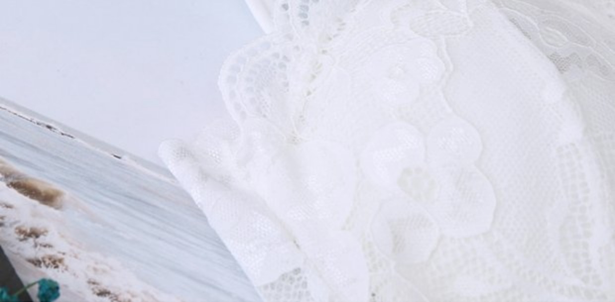Mùa hè gợi cảm sling quấn ngực ren học sinh trung học vest đẹp trở lại ống top chống ánh sáng cơ sở đồ lót cô gái áo lót nữ cao cấp
