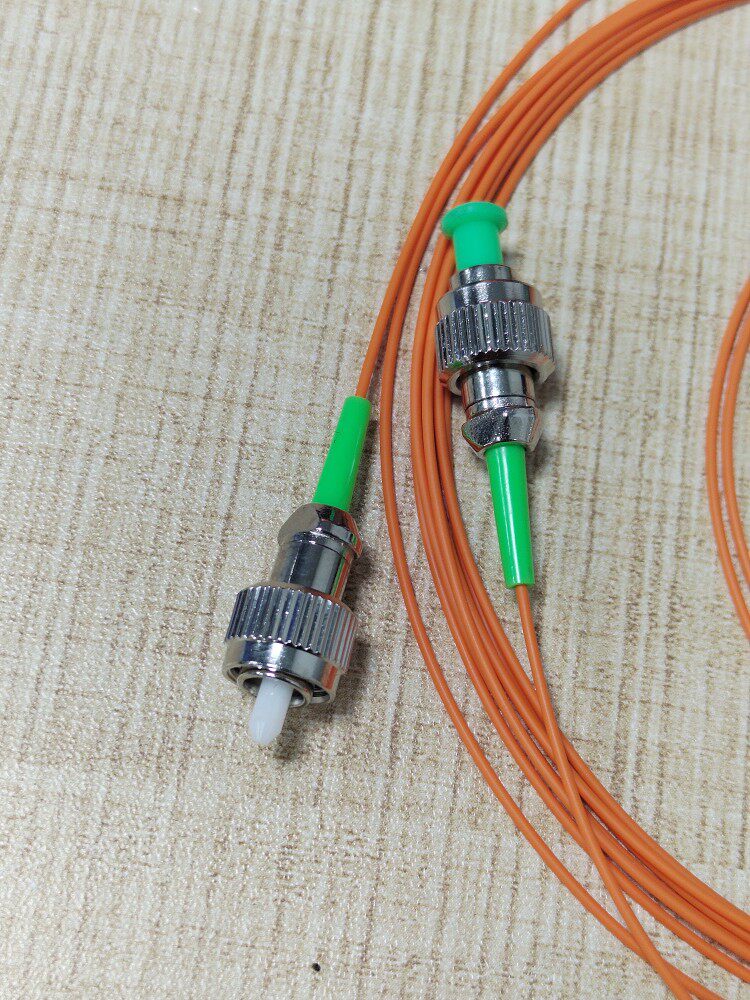 200/220光纤跳线大芯径新选择!多模FC/APC-FC/PC连接无忧,可定制400u-光纤跳线-淘宝好物网