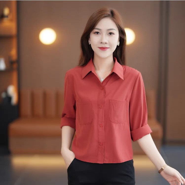 2026 Spring and Autumn New Long-Sleeve Mother's Clothing, Elegant Petite Women's Fashion, Versatile and Slimming Short Top 2026 Spring and Autumn New Long-Sleeve Mother's Clothing, Elegant Petite Women's Fashion, Versatile and Slimming Short Top