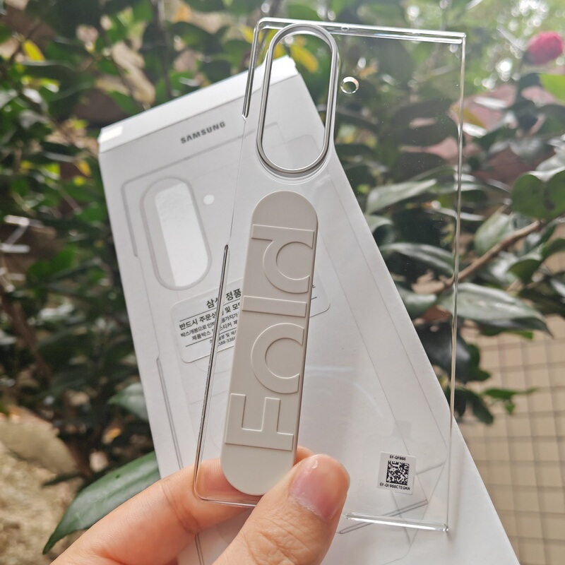 Suitable for Samsung Genuine Galaxy Z Fold7 Transparent Original Protective Case W26 Heart of the World Simple and Lightweight High-Transparency Case Zfold7 Wristband Phone Case Hard Case Anti-Drop Men's Back Cover