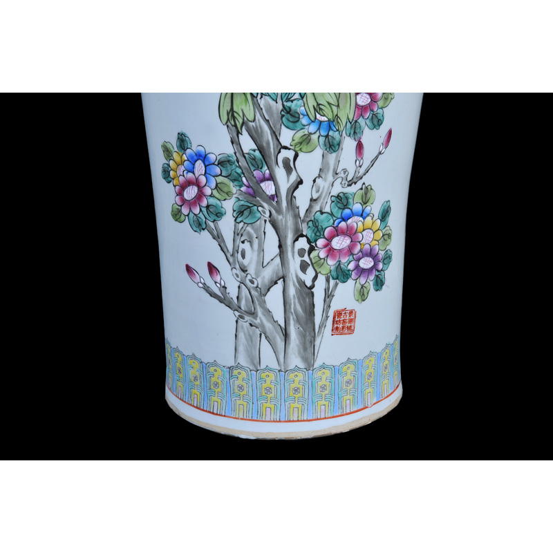 Jingdezhen ceramic of large vases, antique hand - made famille rose blooming flowers, goddess of mercy bottle of large vase
