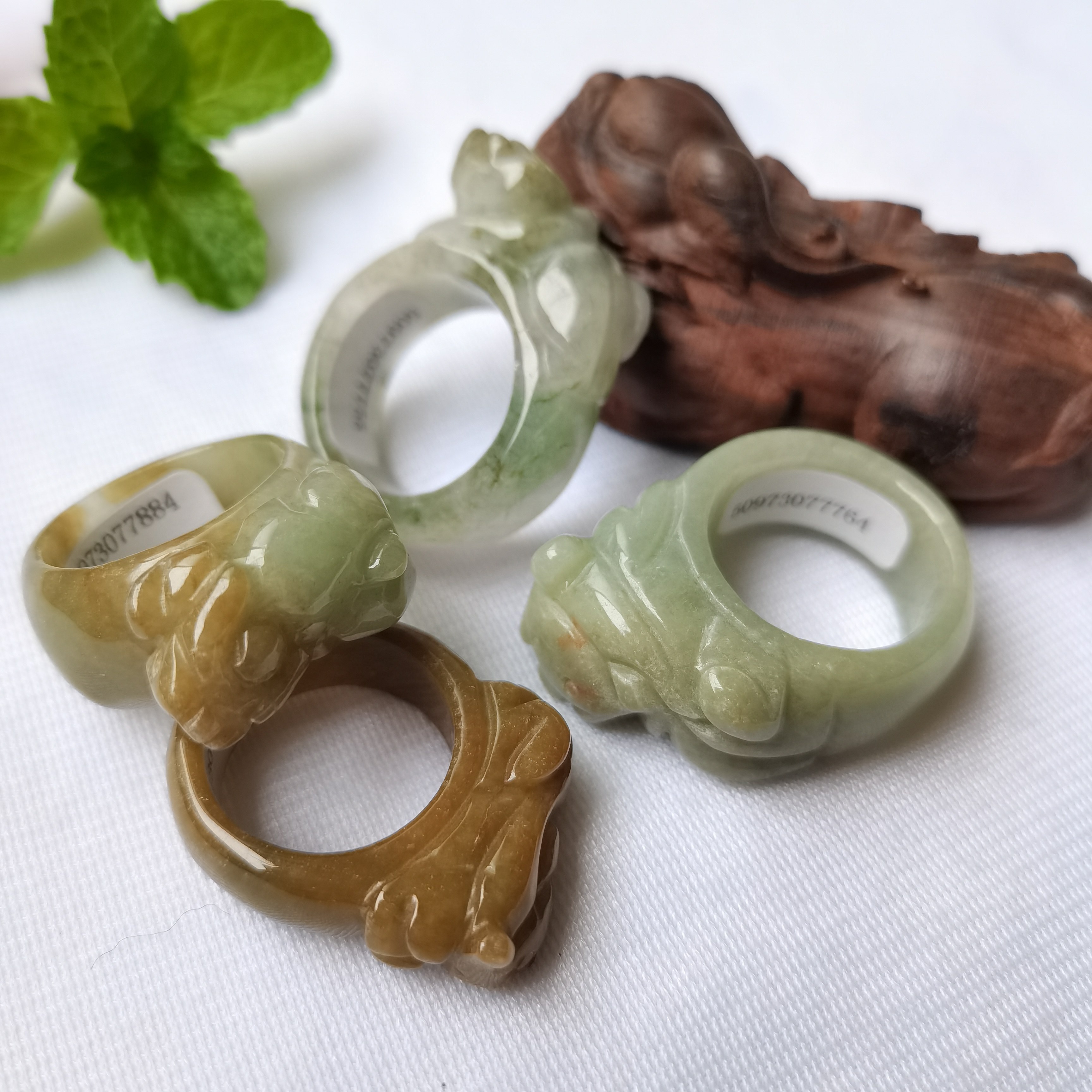 Burmese natural jade A-grade Pixiu ring for men and women, jade ring, jade ring