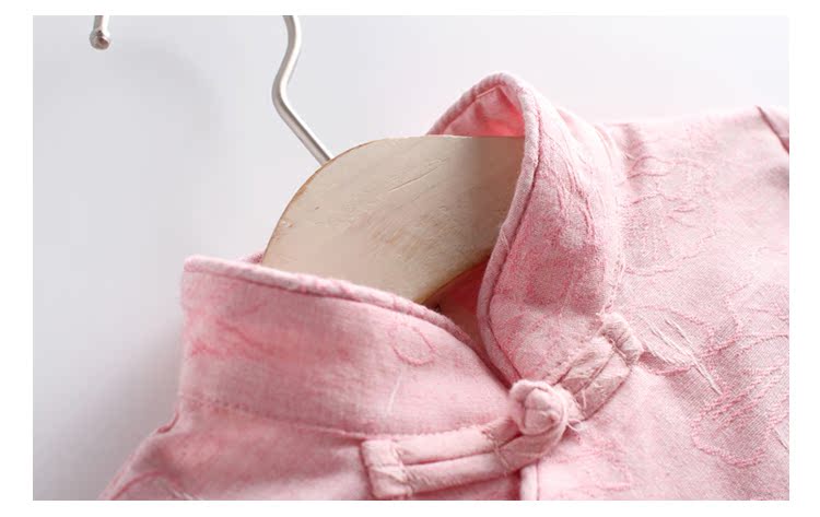 Trang phục bong bóng ~ 2017 mùa hè cho bé gái trang phục mới sườn xám cổ điển khóa Hanfu cotton bé sơ mi búp bê đồ trẻ em