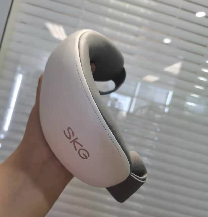 skg eye massager e5 eye protection device relieves eye fatigue flagship smart eye protection device hot compress eye mask gift