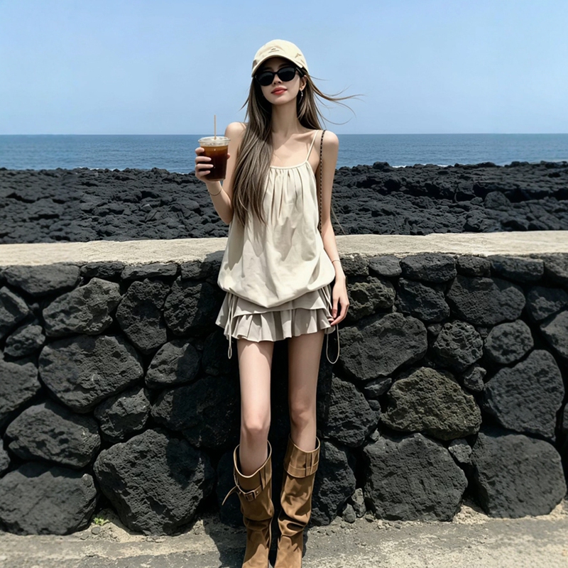 Korean Style Hot Girl Pleated Camisole Women's Summer New Loose and Versatile Age-Reducing Sleeveless Top and Short Skirt Two-Piece Set