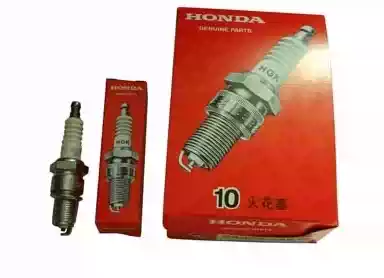 Suitable for Honda GXV160 lawn machine 195 216 lawn mower four-stroke spark plug lawnmower accessories