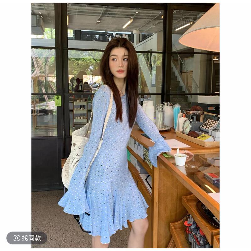 Midsummer Wind Chime 100 Double-Sided Rayon Light Luxury Round Neck Bell Sleeve Slimming Fishtail Dress Midsummer Wind Chime 100 Double-Sided Rayon Light Luxury Round Neck Bell Sleeve Slimming Fishtail Dress