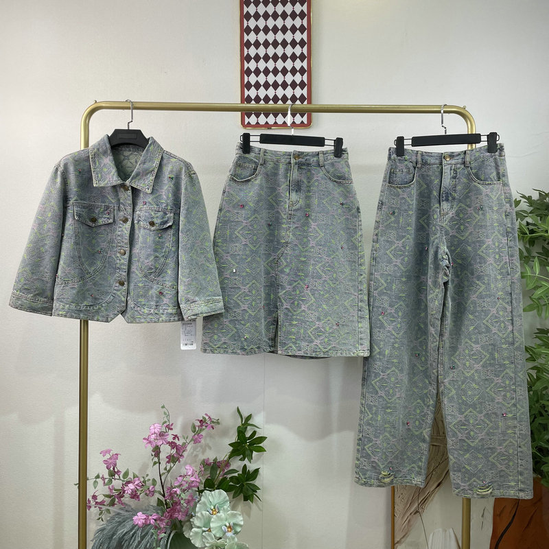 Hot-Selling Set 4182D 419Bb 4212C Taiwanese Brand Women's Clothing