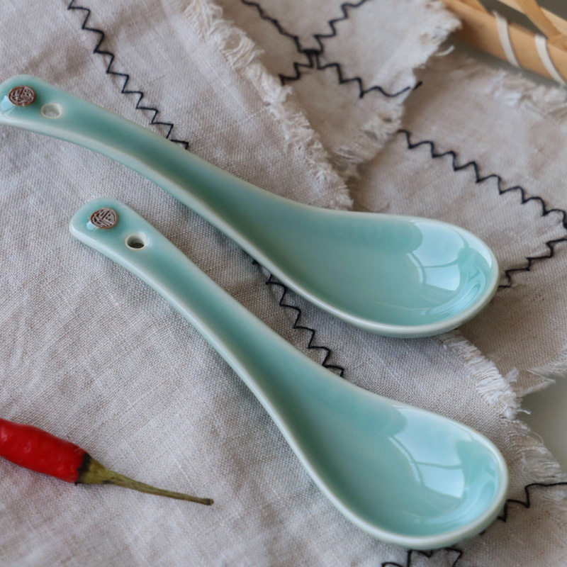 Green Porcelain Sky Green Glaze Creative Fu Character Chinese Cutlery Small Spoon Home Ceramic Tablespoon Tablespoon Porridge Spoon Rice Spoon