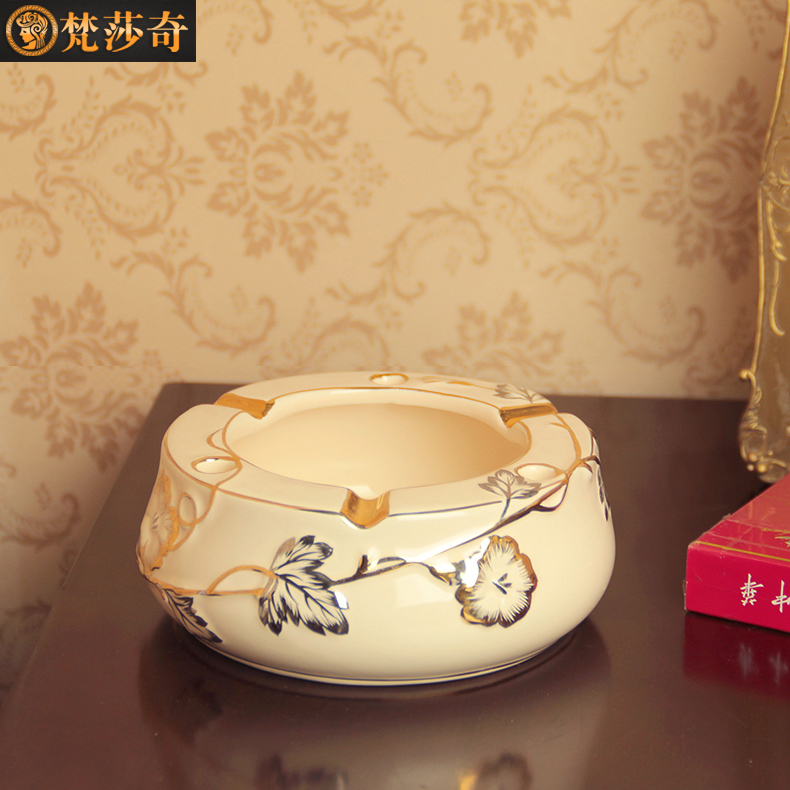 Vatican Sally 's creative move ceramic European custom gift ashtray with cover large ash tray was sitting room office