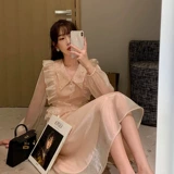 Розовое осеннее платье, небольшая юбка, французский стиль, V-образный вырез, коллекция 2023, популярно в интернете