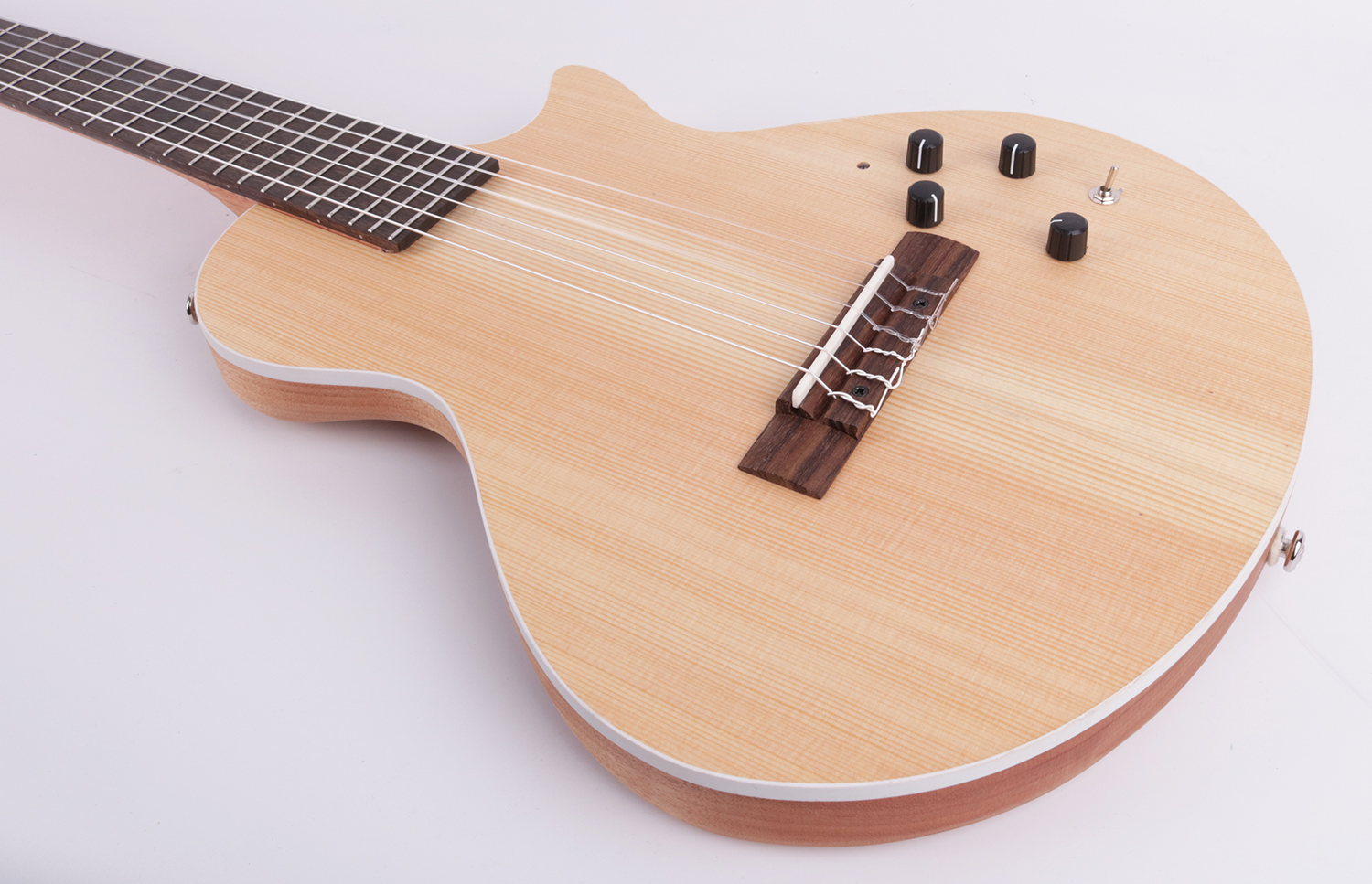 Zuma Zuma Silent Travel Classical Guitar Nylon Strings