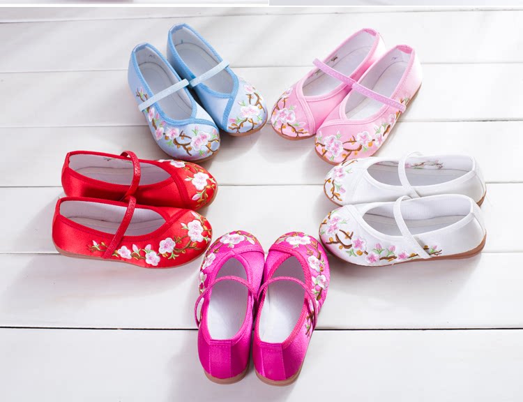 Han clothing girl embroidery shoes old Beijing children's cloth shoes ethnic wind Korean baby shoes antique show shoes