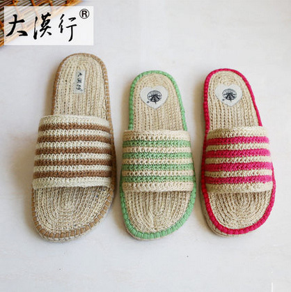 Handmade Straw Sandals for Men and Women, Home Slippers, Striped Slip-Ons, Sandals for Couples Traveling in the Desert