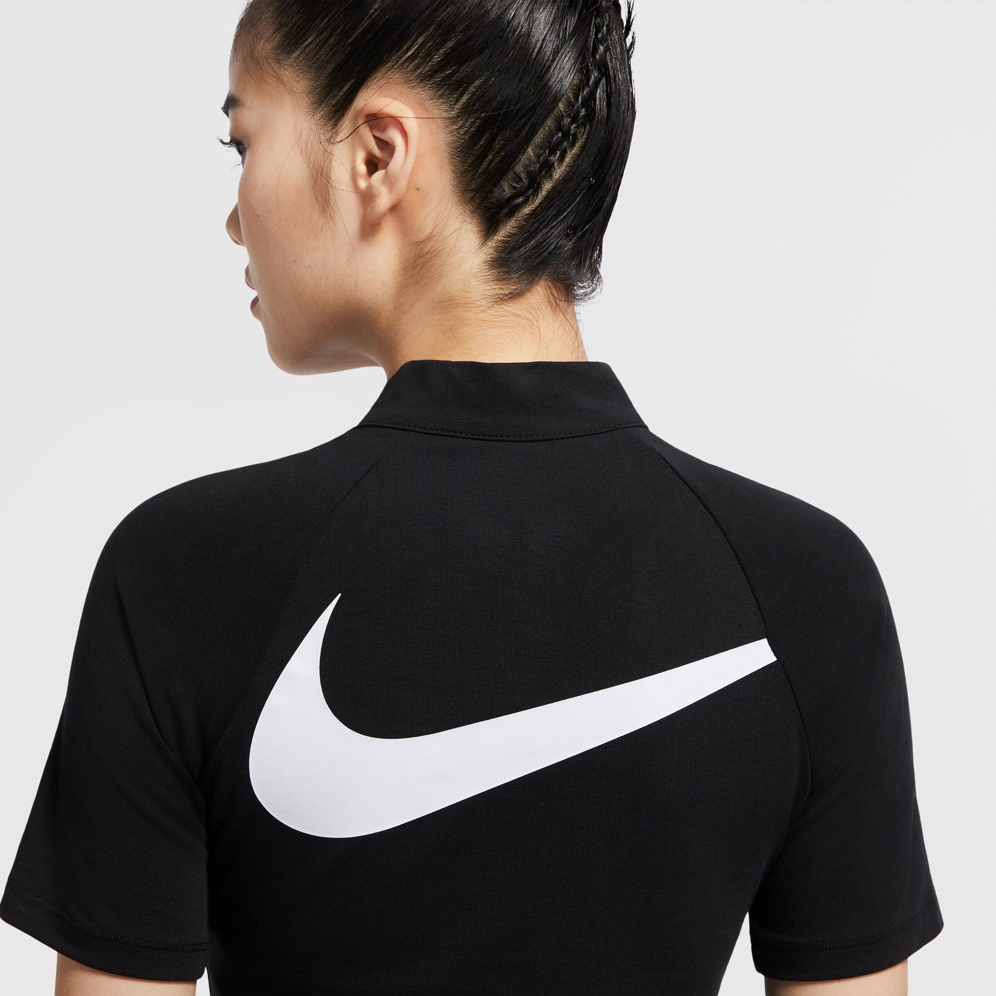 Коллекция Nike Sportswear Swoosh