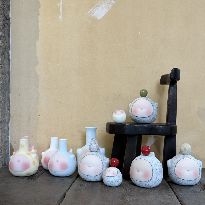 Each Salt Cellar/Independent Ceramic Artist Spicy/Spicy Flavor/Handmade Flower Vase Sand Ball Ornament