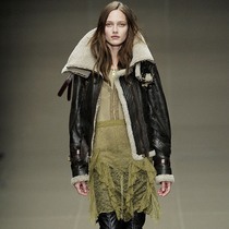 2021 autumn and winter new CC fur lamb fur fur one-piece coat female motorcycle short leather jacket genuine leather