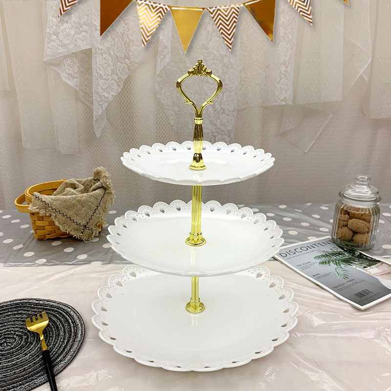 Three-layer fruit plate plastic European-style small exquisite living room home candy snack place plate cake tray snack rack