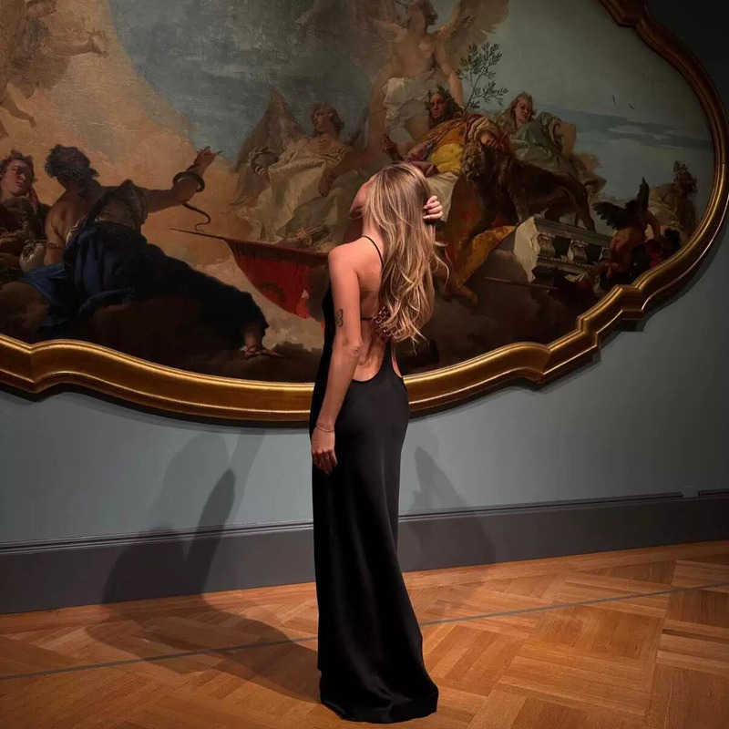 Dana Sexy Design Elegant Halter Neck Backless Satin Dress Slim Fit Long Dress Evening Gown