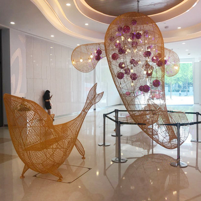 Stainless Steel Hollowed-out Whale Sculpture Pendulum Pieces Animal Mall Hotel Indoor Beauty Chen Decorations