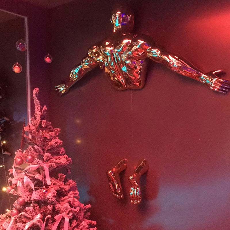 Glass steel electroplated KTV bar nightclub hallway through wall wall wall sportswear wall figure wall sculpture