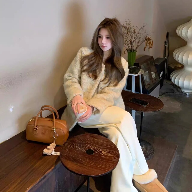 Yoogirls Tweed Woolen Chanel-Style Woolen Coat for Women, Autumn and Winter, Thickened with Cotton, Mid-Length Woolen Overcoat Yoogirls Tweed Woolen Chanel-Style Woolen Coat for Women, Autumn and Winter, Thickened with Cotton, Mid-Length Woolen Overcoat