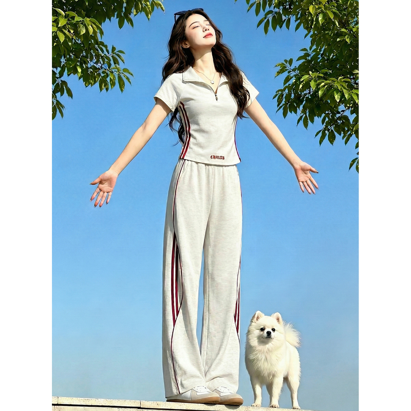High-End Korean-Style Casual Sports Suit for Women, Summer Slimming and Age-Reducing Retro Gray Short-Sleeved Wide-Leg Pants Two-Piece Set for Women High-End Korean-Style Casual Sports Suit for Women, Summer Slimming and Age-Reducing Retro Gray Short-Sleeved Wide-Leg Pants Two-Piece Set for Women