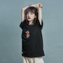 The BUGOU original brand came to operate the rear braces Tuguo Chaotide T-shirt creative lovers and men and women in the same section