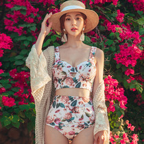 Split swimsuit Female sense hot spring pool chest close backless three-piece blouse vacation Korean couple swimsuit bikini