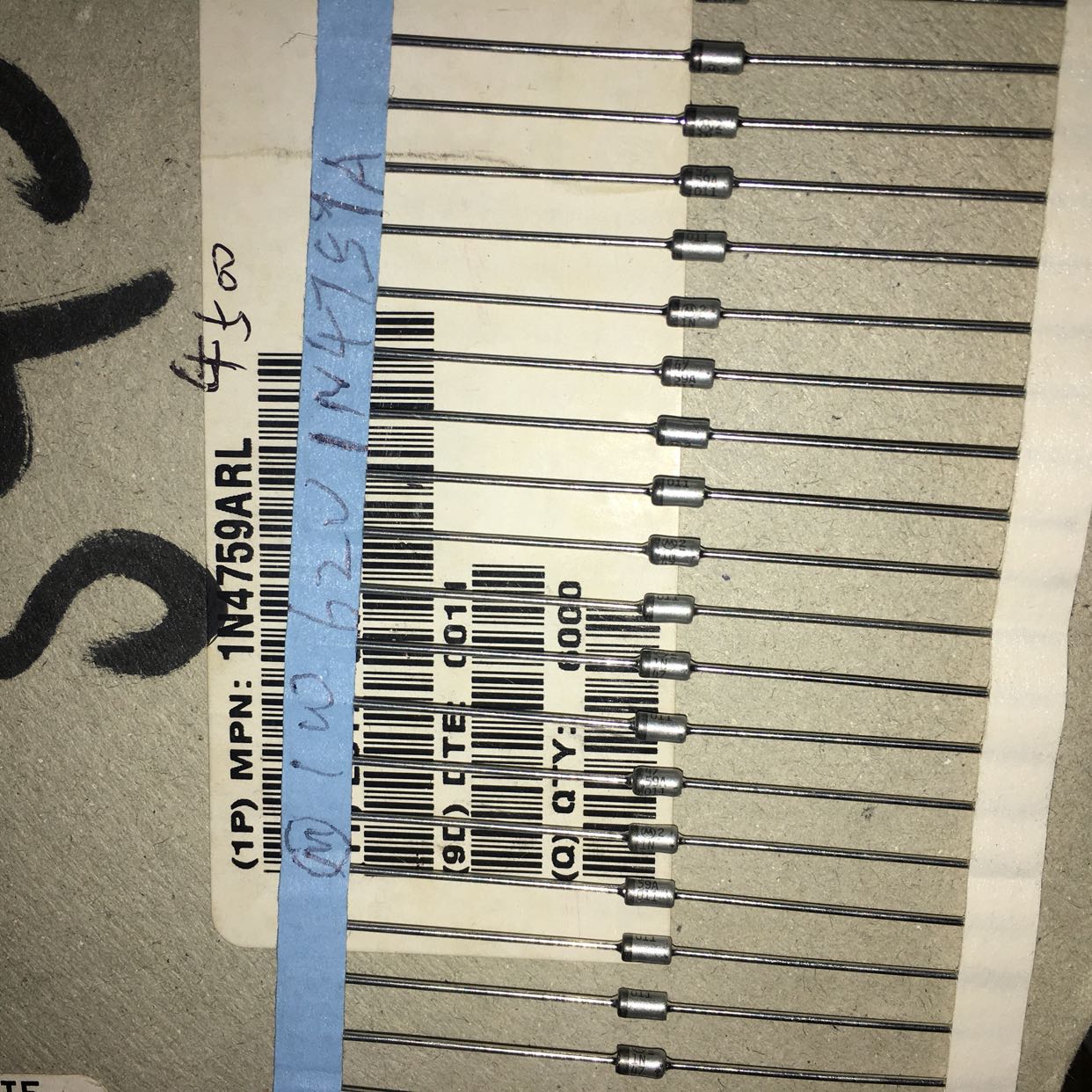 10 4 dollars MOTOROLA 1W62V gold seal voltage regulator tube 62W1W M mark 1N4759A