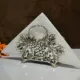 Серебряная виноградная стойка