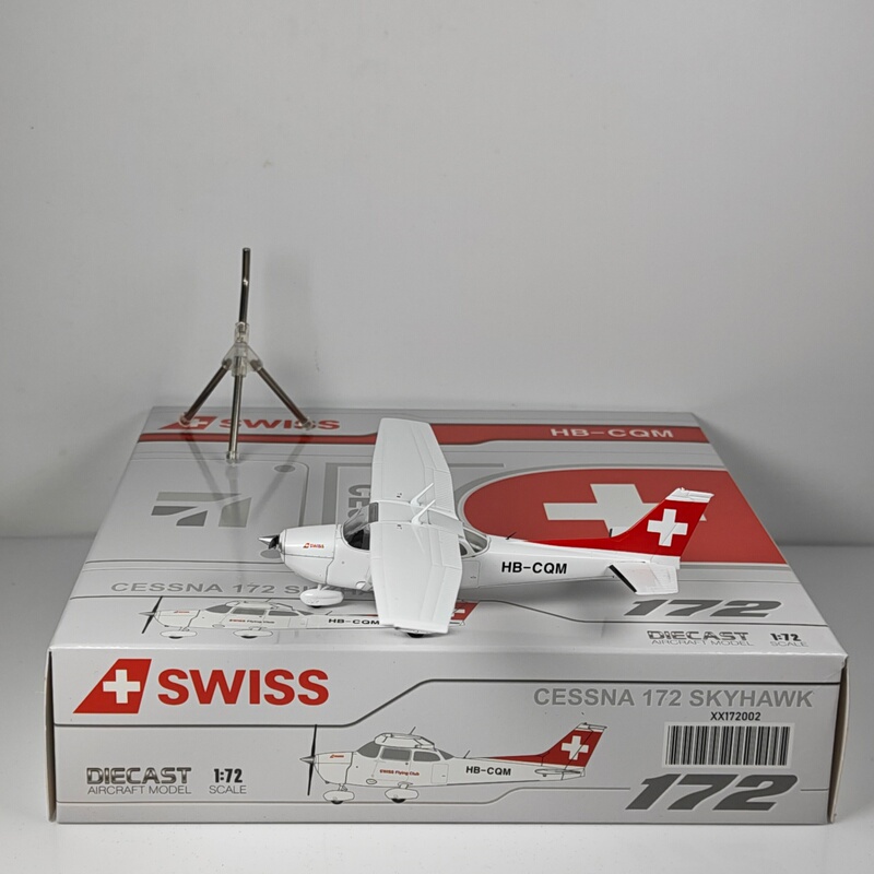 Jc Xx172002 1:72 Swiss Aviation Flight Club Cessna 172N Hb-Cqm Alloy