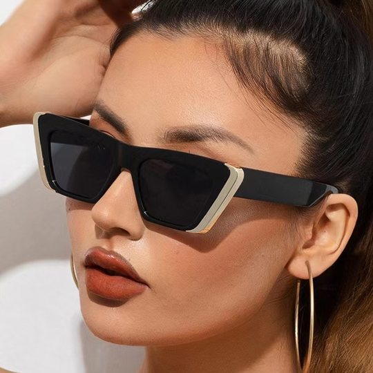 Square Sunglasses for Women, High-End European and American Retro Cat-Eye Black 2025 New Style Sunglasses, Sun Protection and Uv Protection