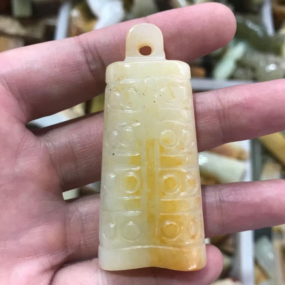 Han Dynasty Jade Antique Old Objects Collection Old Jade Ancient Jade Retro Small Ornaments Jade jade Jade Portable to Play 