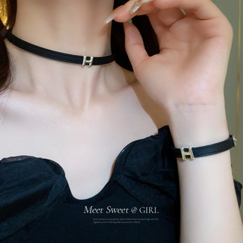 Black Leather Clavicle Chain Choker Letter Necklace Women's Neckband Neck Chain High-End Black Rope Necklace Neck Accessory