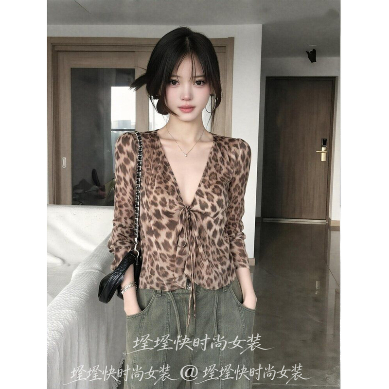 French-Style Leopard Print V-Neck Tie Women's Designer Long-Sleeve Top, 2026 Spring and Autumn New Slim-Fit, Elegant, Sun-Protective Blouse