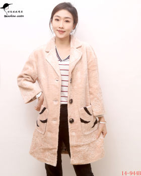 Fashion Sister Boutique 2023 Fashionable Autumn and Winter New Women's Suit Collar Shearling Coat 14-944B