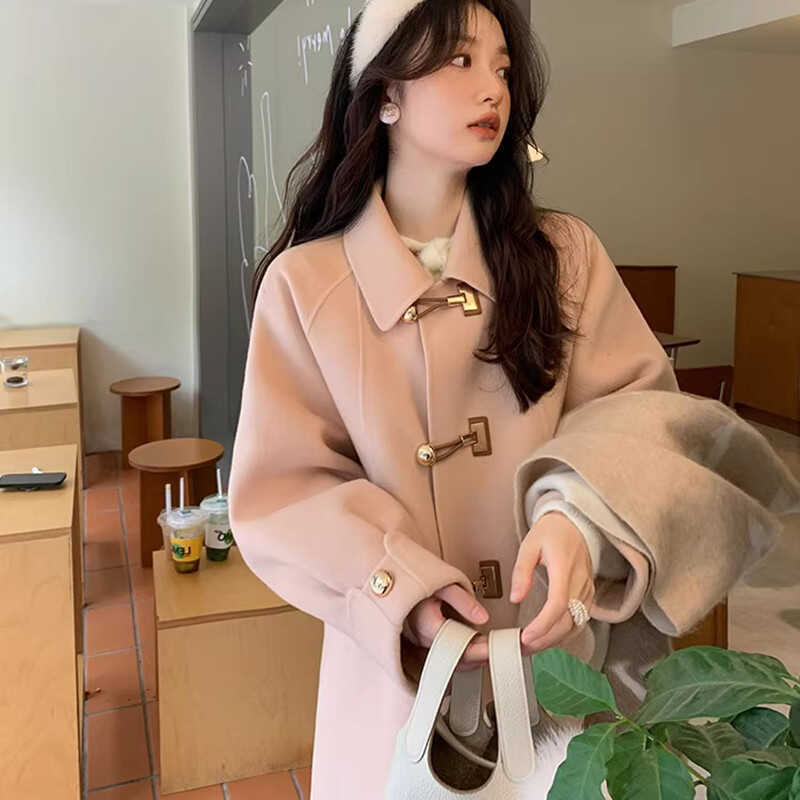 High-End Small-Sized Cashmere Wool Toggle Coat for Women, Autumn and Winter 2025 New Woolen Coat
