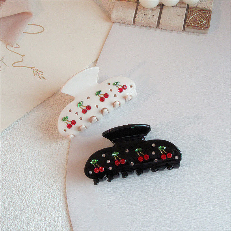 Korea Acrylic Gripping Clip Shark Clip Cute Cherry Rhinestone Hairpin display picture 1