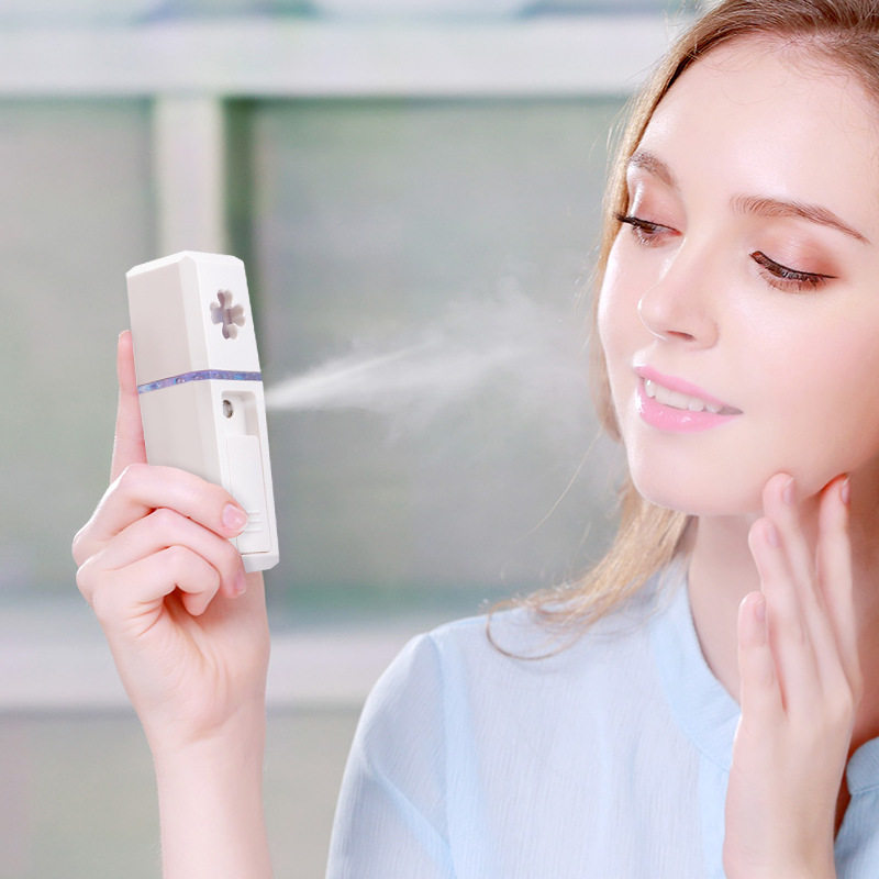 The new A6 nano-spray beauty hydrating instrument facial cold sprayer portable emergency charging treasure air humidification