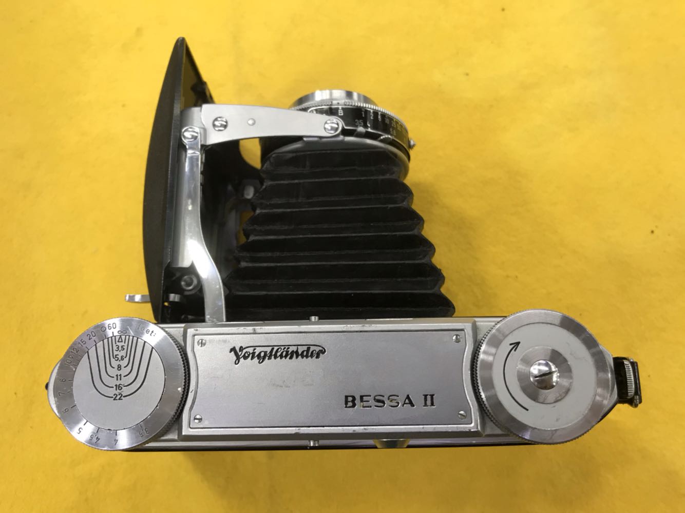 Volunda Voigtlander BESSA II 105 3 5 medium frame 6X9 side axial camera
