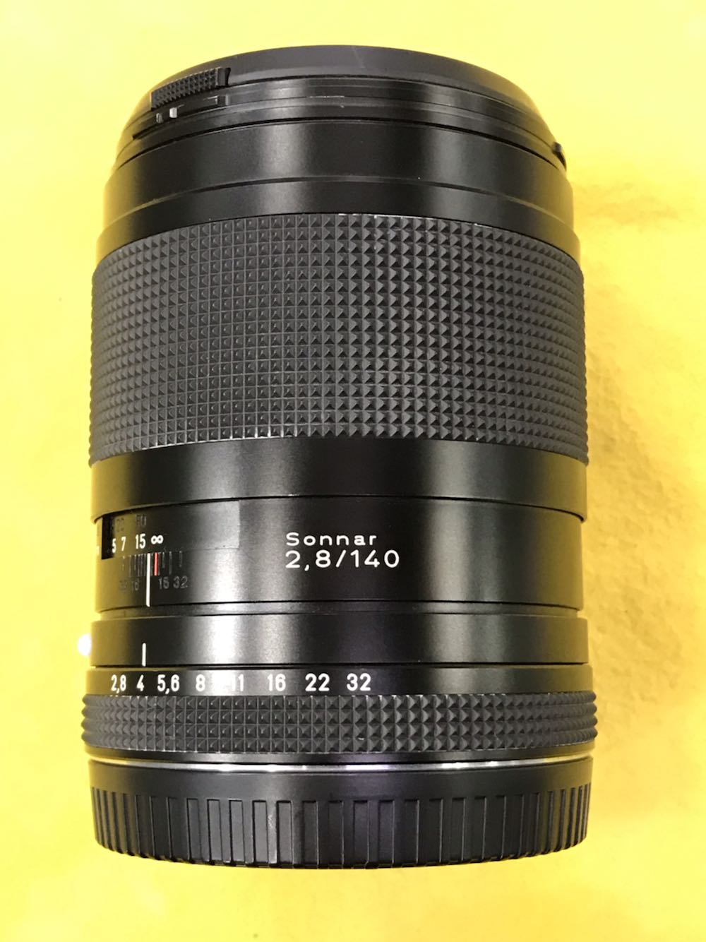 Conte's time CONTAX 140 2 8 AF in painted portrait lens 645 camera for use 