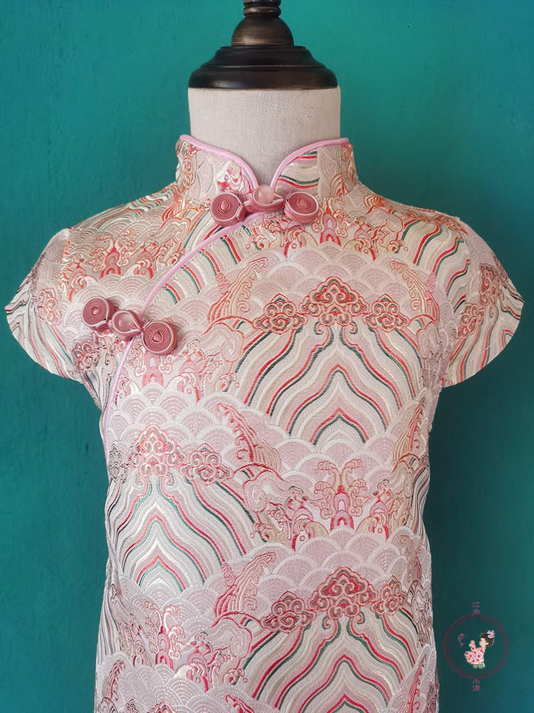 (Jiangnan Xiaoencountered) Ruyi Xiang Yunyi Jingirl Qiao Girl Qipao Mother Parenting End Afternoon Tang Fashion Spring Summer Gown