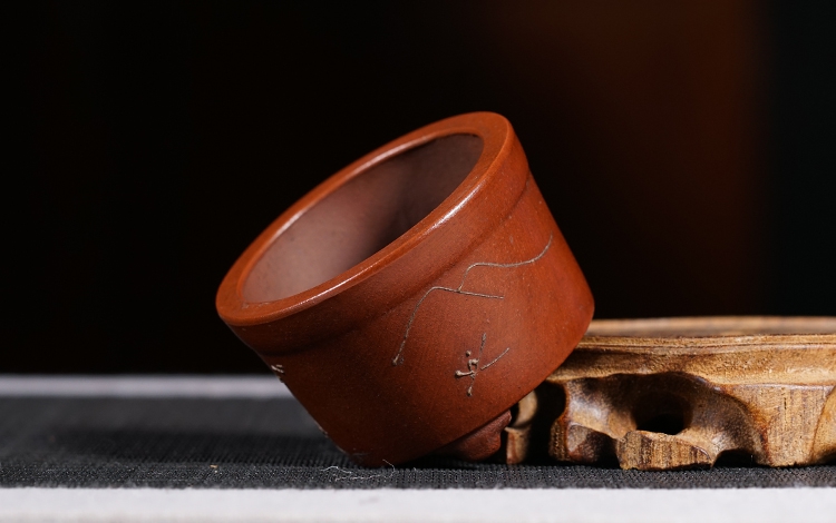 Sớm màu tím cát chậu hoa nhỏ sắt sơn Xuan Minguo hoa nồi tất cả handmade bùn tím sơn chậu hoa đặc biệt cung cấp bình trà đất sét