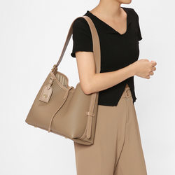 Bags Women's Bags Classy Tote Bags Large Capacity Women's Summer Bags Shoulder Crossbody Bags Niche Design Commuting Solid Color