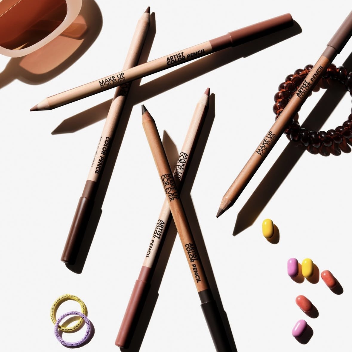 徐板妮 MAKE UP FOREVER 玫珂菲Muf艺术家持久多用唇线笔606/608适合哪些妆容？